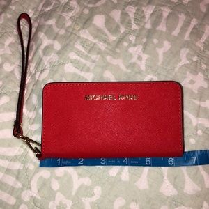 Michael Kors wristlet
